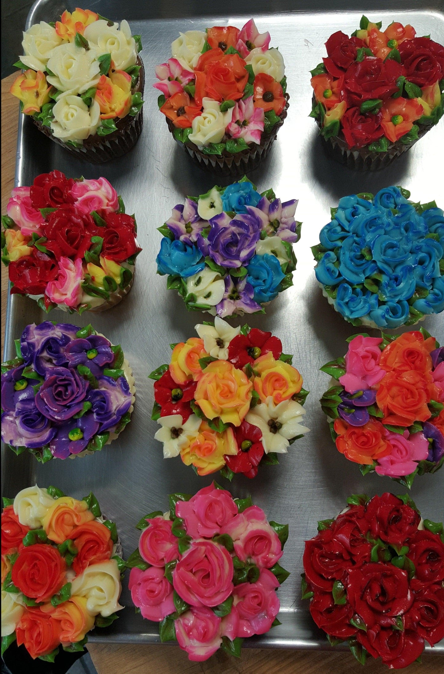 Flower buttercream cupcakes Fantasia